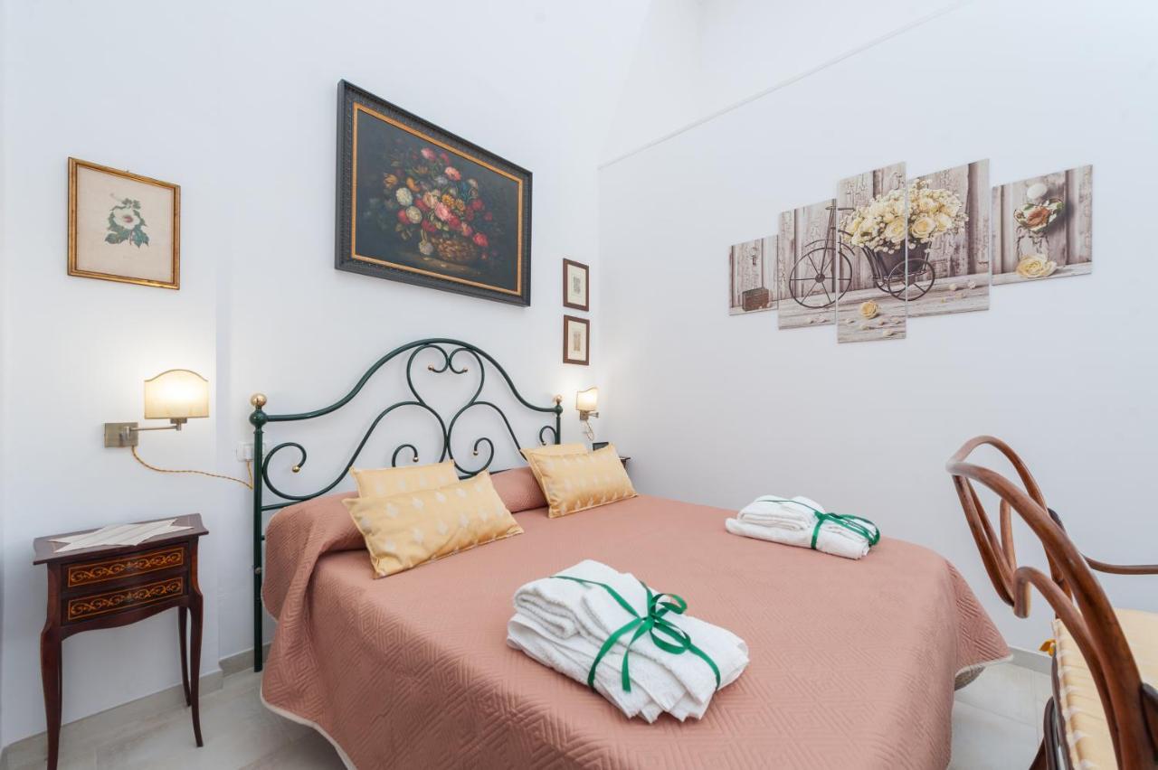 Alle Porte Del Barocco House เลชเช ภายนอก รูปภาพ